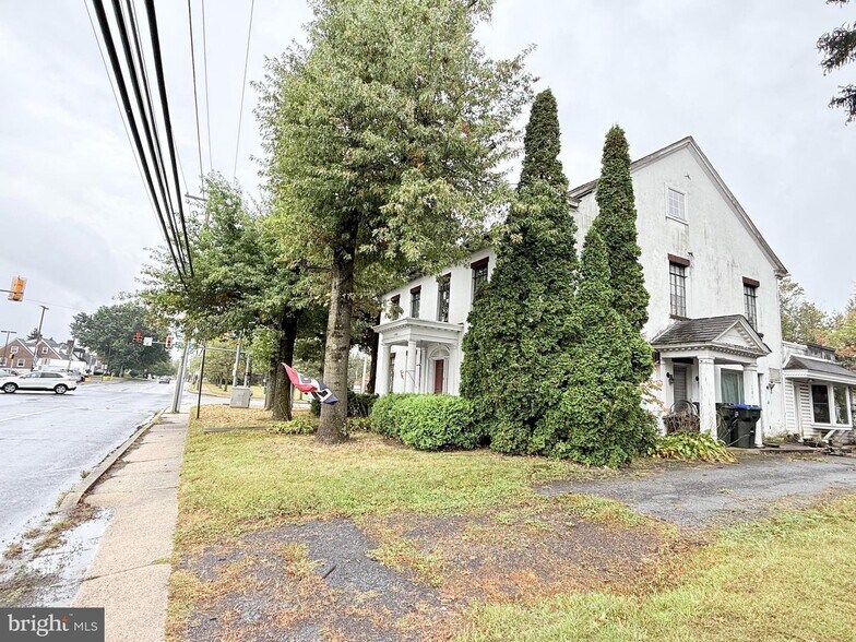 More Photos Of 1500 E Philadelphia Ave, Gilbertsville Specialty For Sale