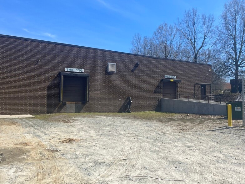 More Photos Of 648 Southwest St, High Point Warehouse For Lease