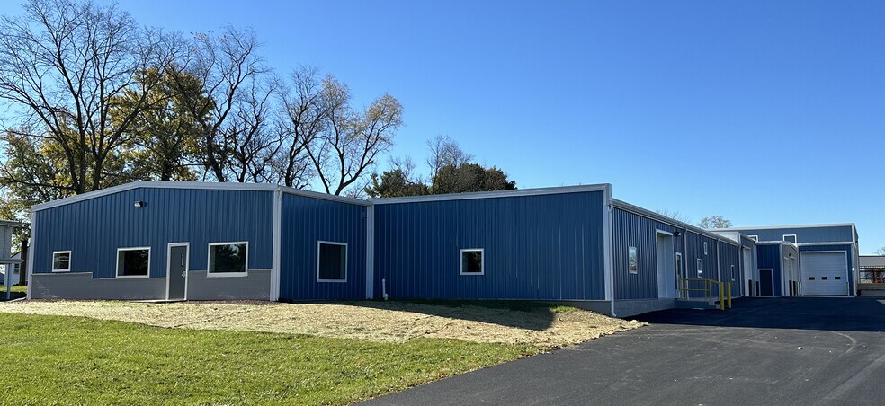 More Photos Of 185 Hempt Rd, Mechanicsburg Warehouse For Lease