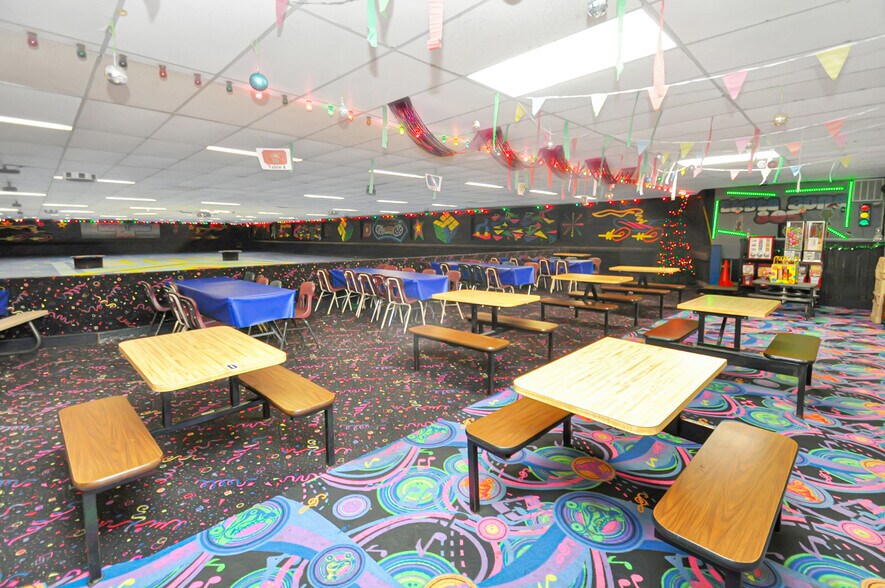 More Photos Of 805 Sater St, Greenville Skating Rink For Sale