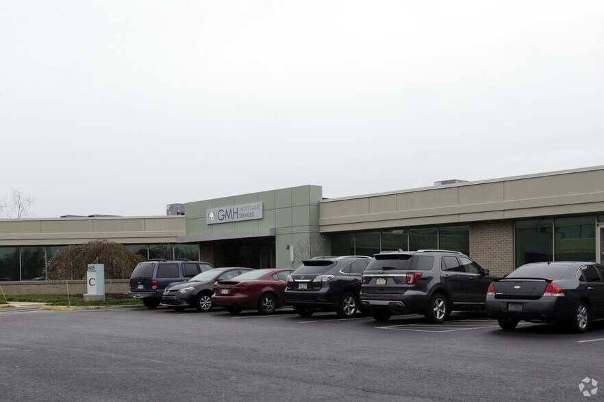 More Photos Of 625 W Ridge Pike, Conshohocken Unknown For Lease