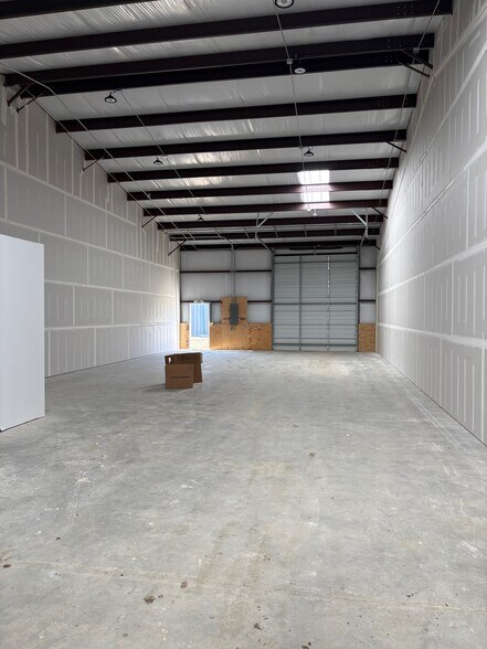 More Photos Of 6751 N FM 157, Venus Warehouse For Lease
