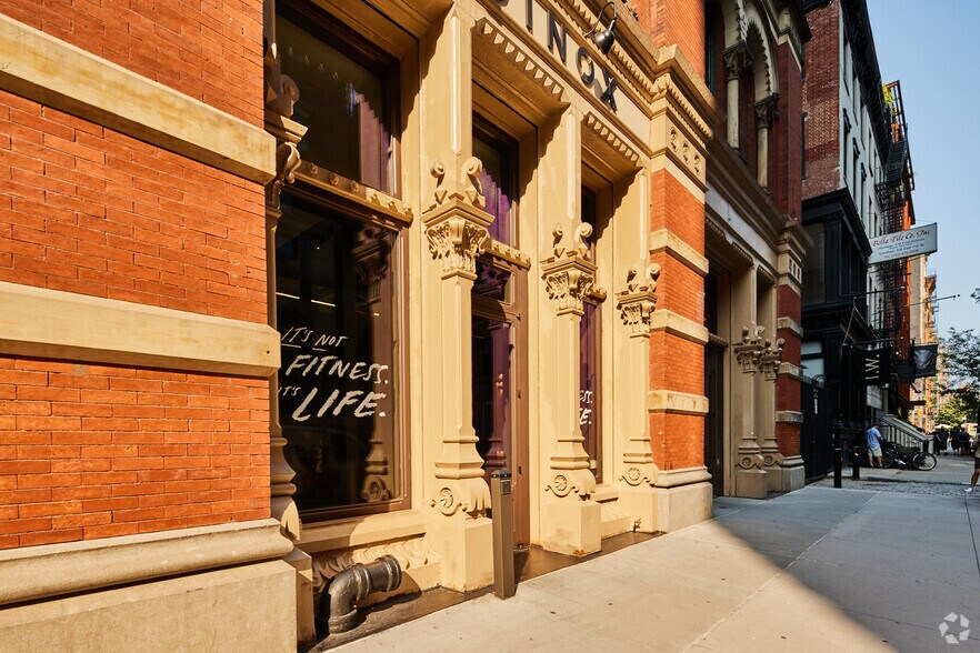 More Photos Of 0 Bond St, New York Office For Lease