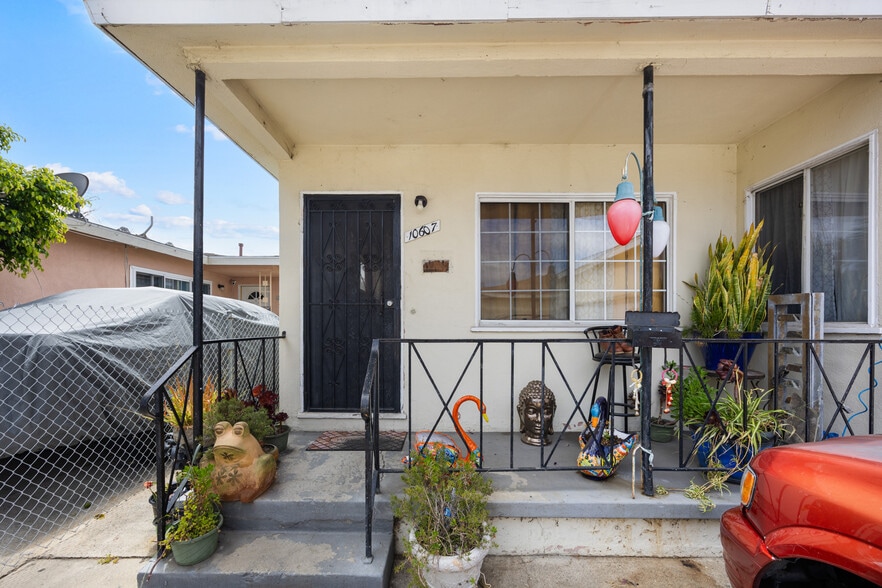 More Photos Of 10605 Buford Ave, Inglewood Apartments For Sale