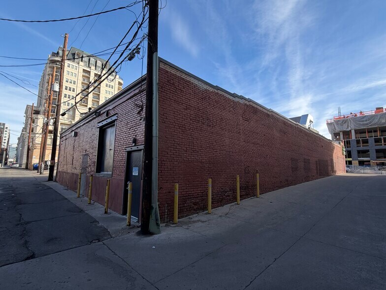 More Photos Of 845 Lincoln St, Denver Freestanding For Sale
