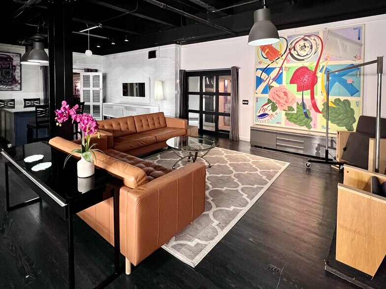 More Photos Of 3030 Jane St, Pittsburgh Warehouse For Lease