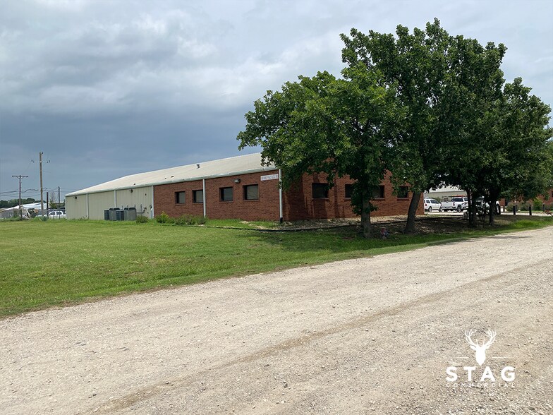More Photos Of 5000 Energy Pl, Denton Industrial For Lease