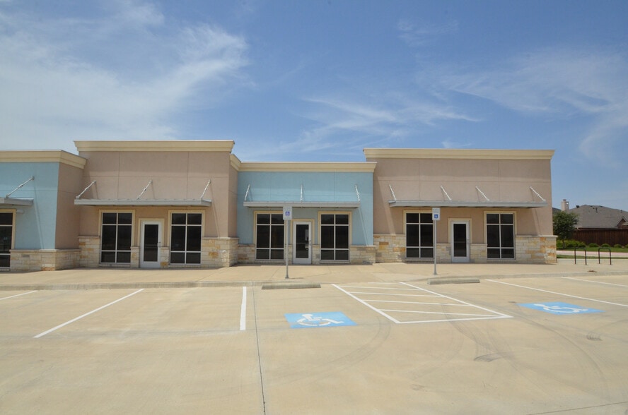 More Photos Of 5701 Mark IV Pky, Fort Worth Storefront Retail Office For Lease