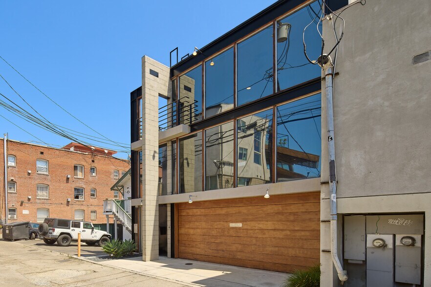 More Photos Of 1313 Innes Pl, Venice Apartments For Sale