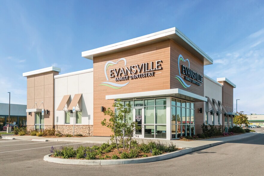 Primary Photo Of 2820 N Green River Rd, Evansville Medical For Sale