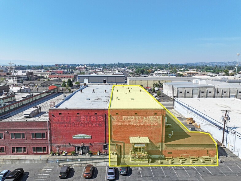 More Photos Of 31 N 1st Ave, Yakima General Retail For Sale