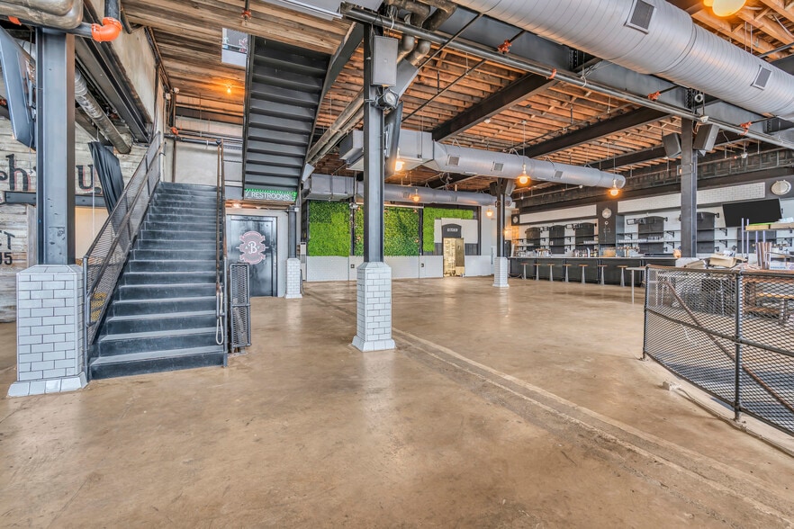 More Photos Of 527 Lake Ave, Asbury Park Storefront For Sale