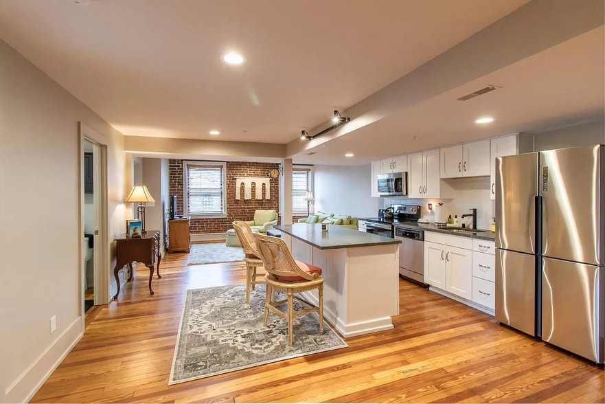 More Photos Of 1741 Frankfort Ave, Louisville Apartments For Lease