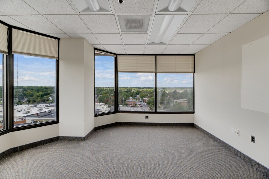 More Photos Of 312 Marshall Ave, Laurel Office For Lease