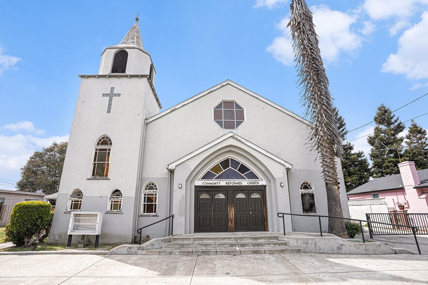 Primary Photo Of 457 Capistrano Dr, Oakland Specialty For Sale