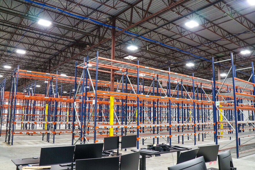 More Photos Of 2000 Northfield Ct, Roswell Distribution For Lease