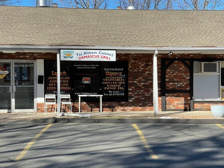 More Photos Of 337 Willard Ave, Newington Freestanding For Lease