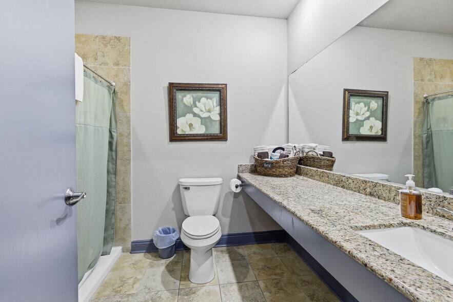 More Photos Of 233 Arthur Ave, Lake Arthur Hotel For Sale