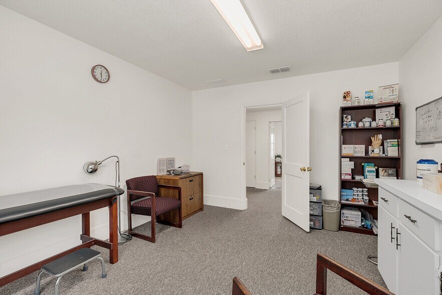 More Photos Of 1400 E Robinson St, Orlando Medical For Sale