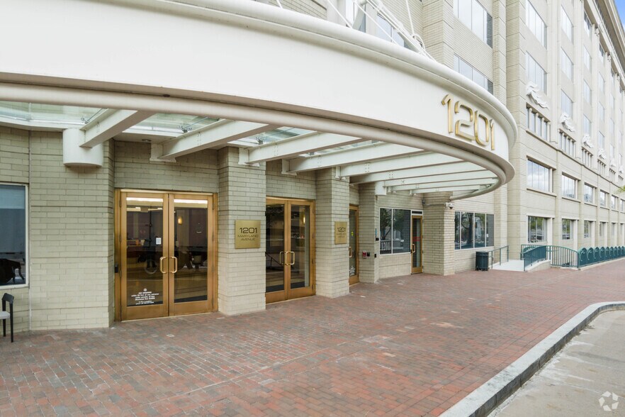 More Photos Of 1201 Maryland Ave SW, Washington Office For Lease