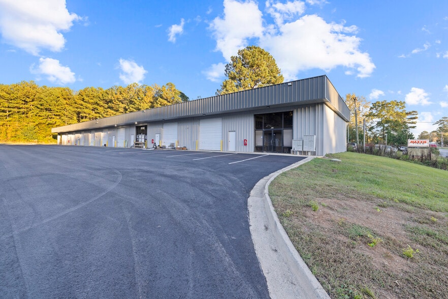 More Photos Of 1880 Commerce Rd, Athens Warehouse For Lease