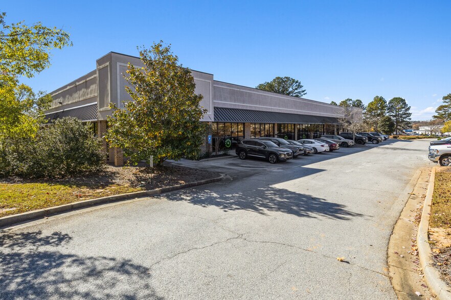 More Photos Of 6 Falcon Dr, Peachtree City Flex For Sale