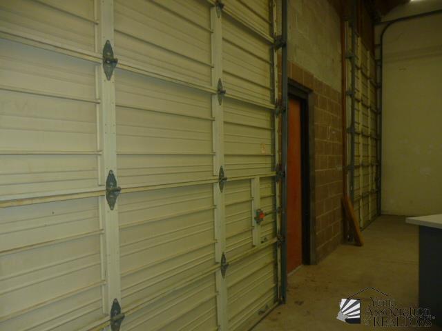 More Photos Of 642 E 39th Pl, Yuma Flex For Sale