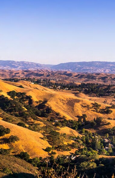 More Photos Of 600 Hartz Ave, Danville Storefront Retail Residential For Lease