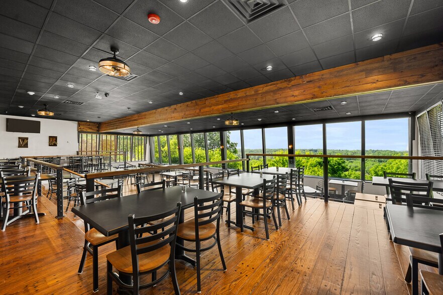 More Photos Of 2943 Upper Mountain Rd, Sanborn Restaurant For Sale