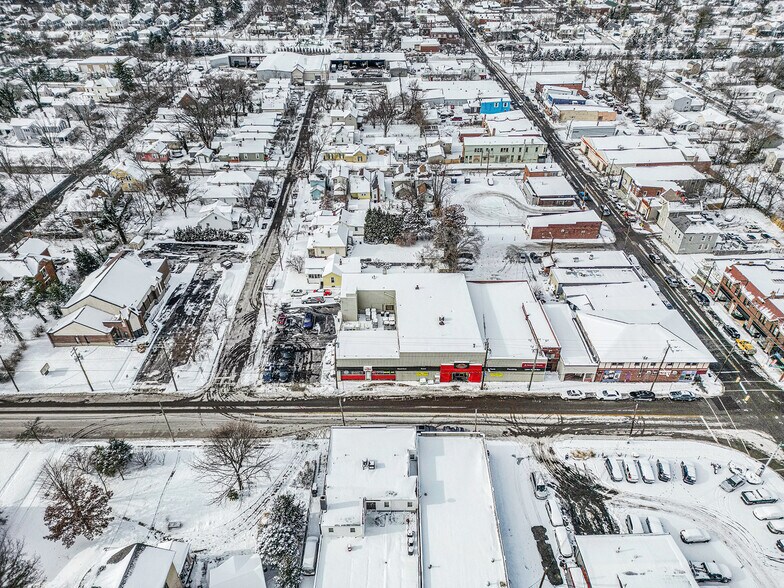 More Photos Of 109 S Wayne Ave, Lockland Storefront For Sale