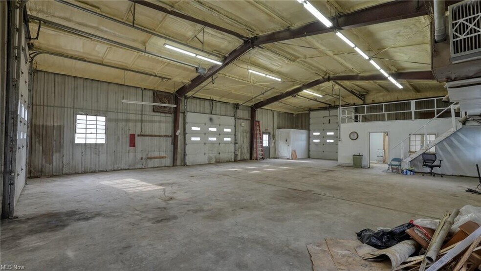 More Photos Of 11445 E Pike Rd, Cambridge Light Manufacturing For Lease