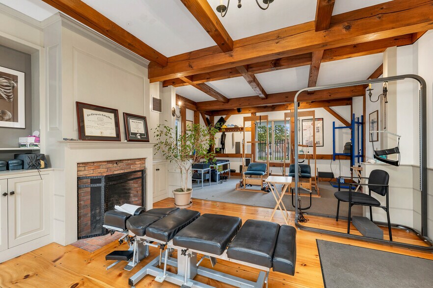 More Photos Of 68 Lyme Rd, Hanover Office Residential For Sale