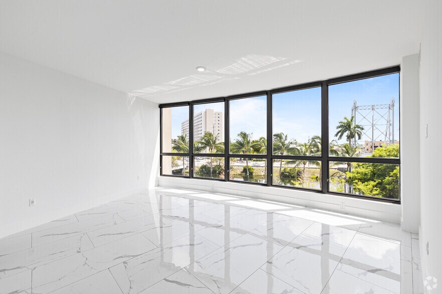 More Photos Of 1 Curtiss Pky, Miami Springs Apartments For Sale