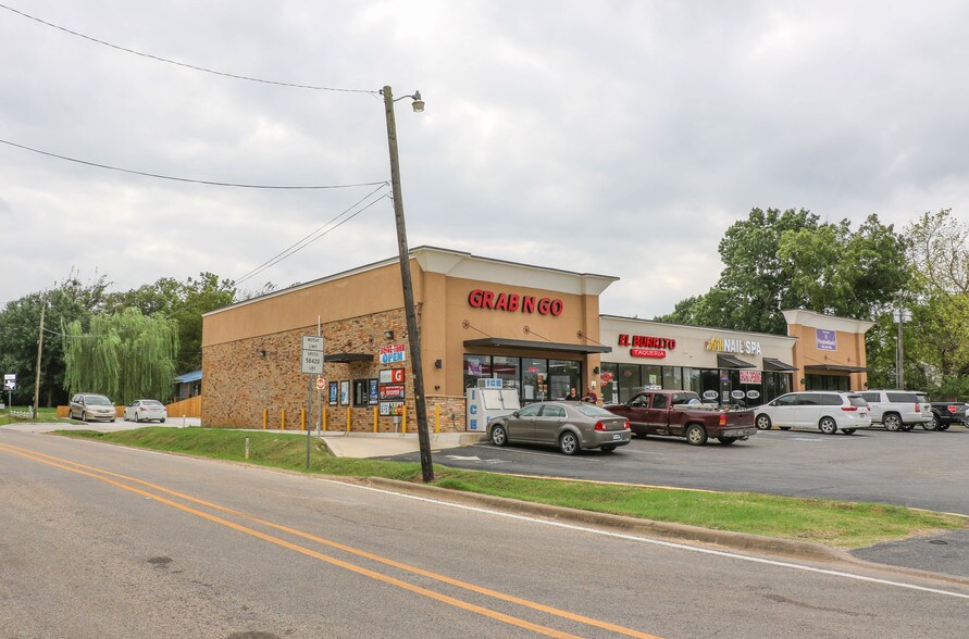 More Photos Of 101 W FM 120, Pottsboro General Retail For Sale
