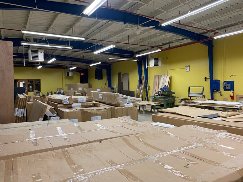 More Photos Of 28 Potter Ave, New Rochelle Light Distribution For Lease