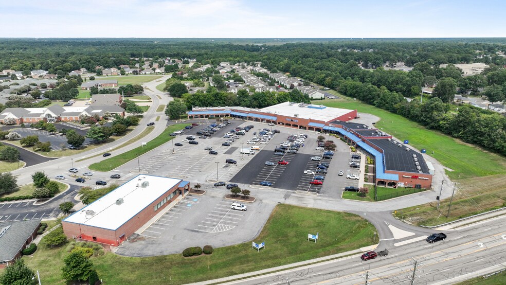 More Photos Of 100 Dunlop Circle Dr, Colonial Heights General Retail For Lease