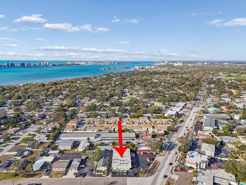 More Photos Of 510-520 Indian Rocks Rd, Largo Unknown For Lease