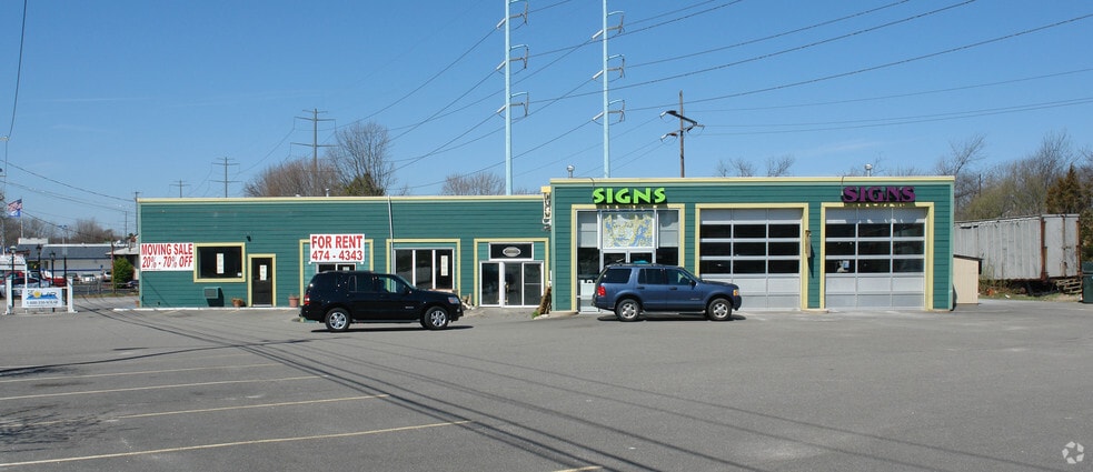 Primary Photo Of 465 Route 25A, Mount Sinai Freestanding For Lease