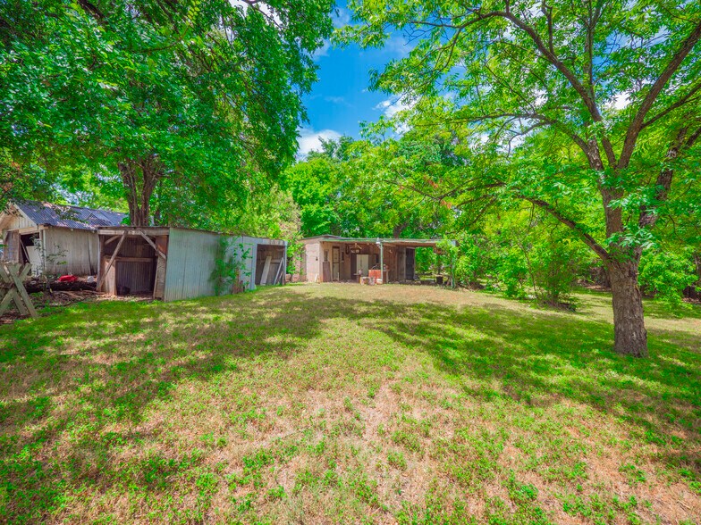More Photos Of 1806 Fortview Rd, Austin Land For Sale