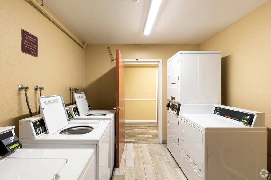 More Photos Of 455 Brahms Way, Sunnyvale Apartments For Lease