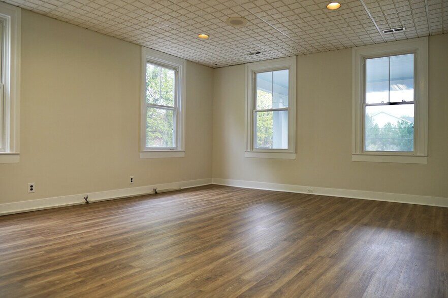 More Photos Of 707 N Hickory Ave, Bel Air Office Residential For Lease