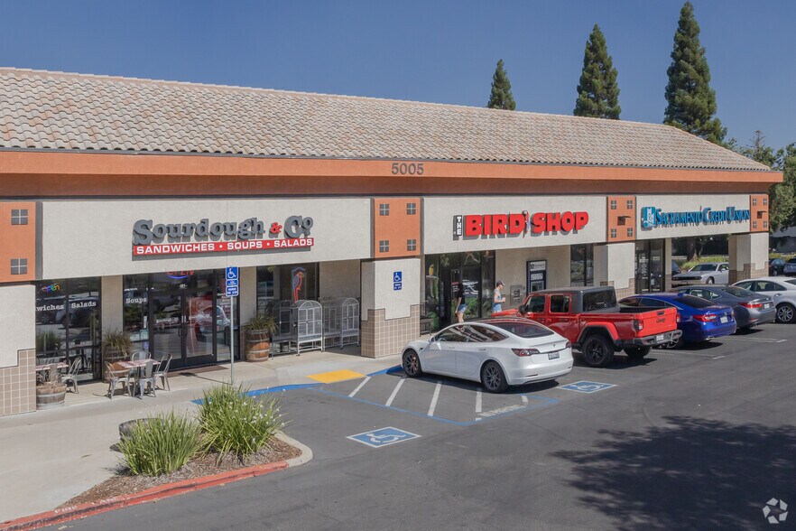 More Photos Of 5015 Foothills Blvd, Roseville General Retail For Lease