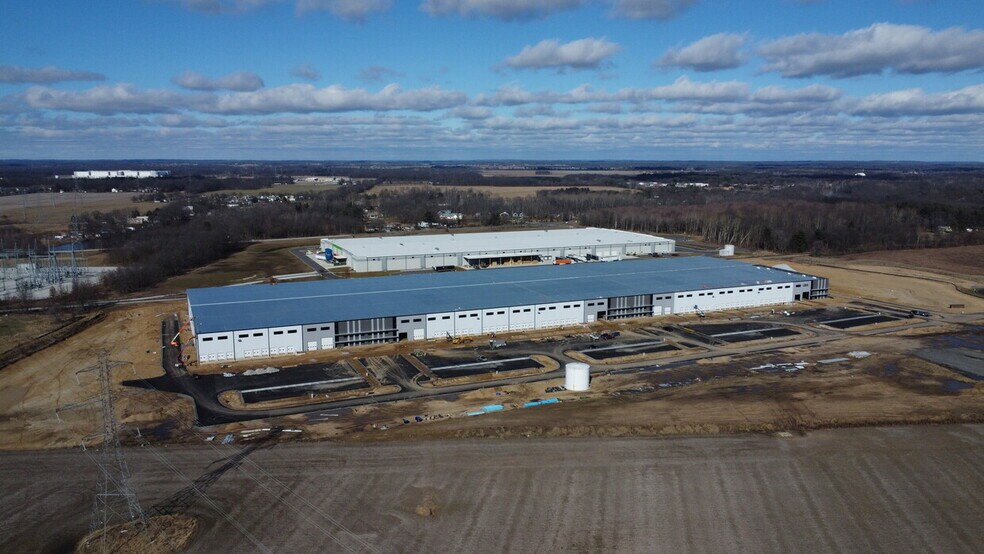 More Photos Of 203 Stonemont Dr, Bristol Warehouse For Lease