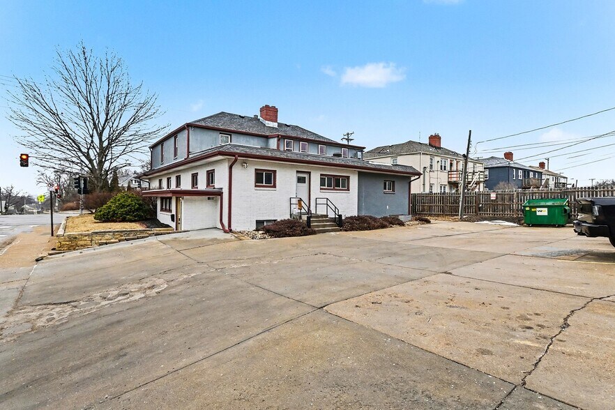 More Photos Of 5519 Northwest Radial Hwy, Omaha Medical For Lease