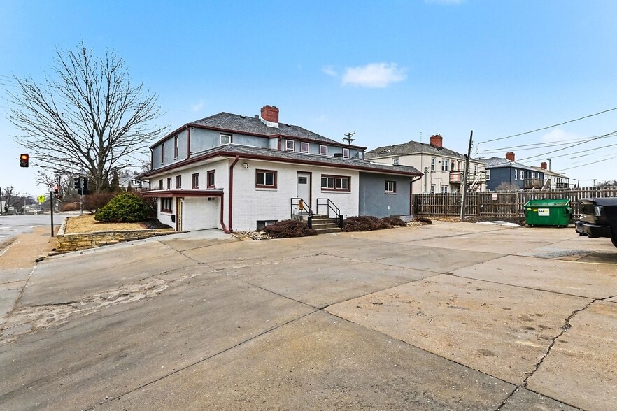 More Photos Of 5519 Northwest Radial Hwy, Omaha Medical For Sale