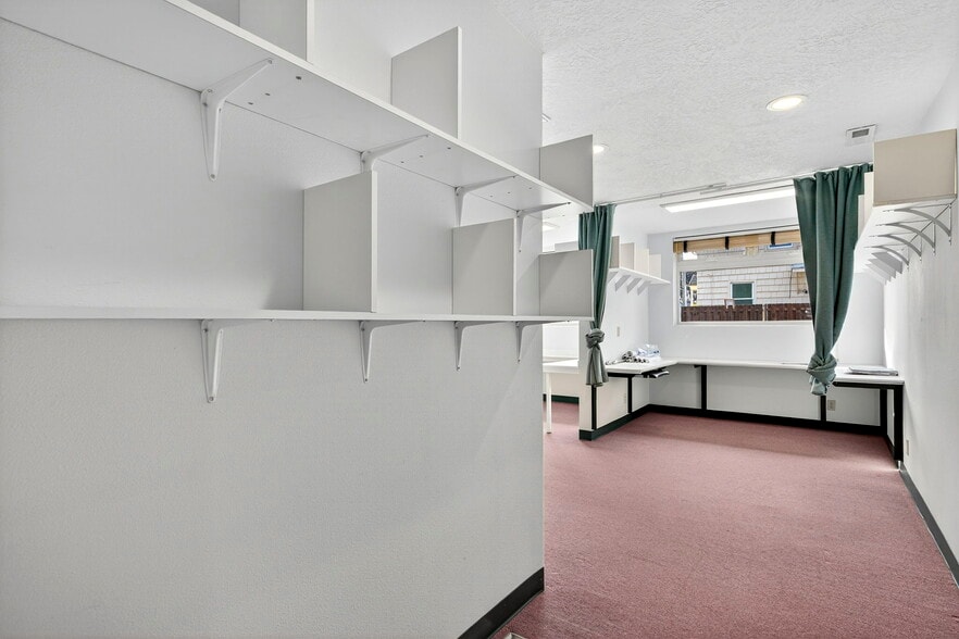 More Photos Of 5311-5315 N Vancouver Ave, Portland Medical For Sale