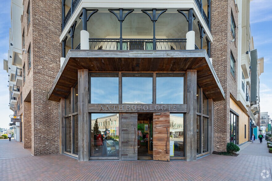 More Photos Of 2800 Old Milton Pky, Alpharetta Unknown For Lease