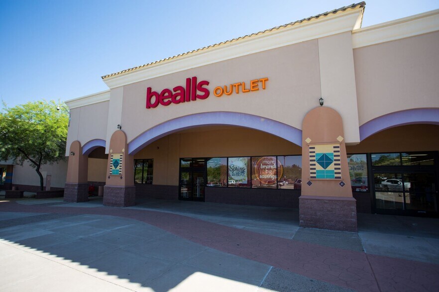 More Photos Of 16725-16845 E Shea Blvd, Fountain Hills Unknown For Lease