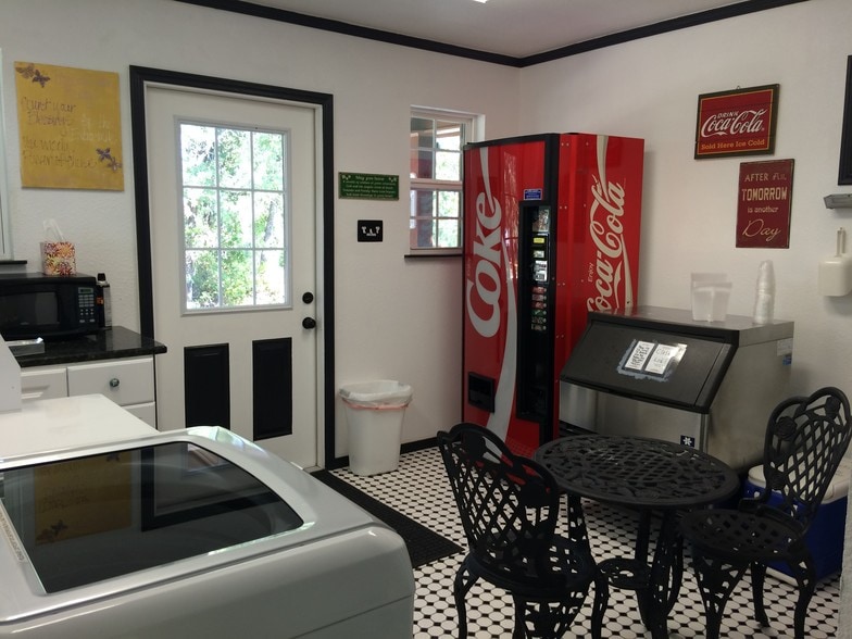 More Photos Of 403 County Road 3672, Springtown Lodge Meeting Hall For Sale