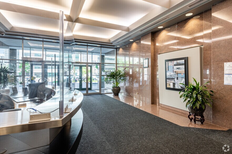 More Photos Of 360 Lisgar St, Ottawa Office For Lease